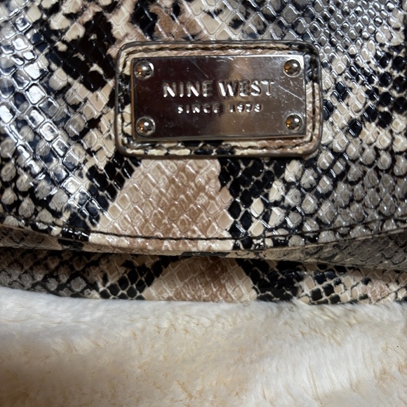Nine West Black and Tan Snake Print Wristlet - Picture 2 of 5